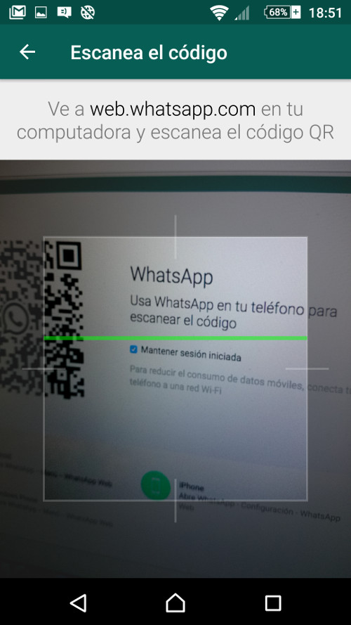 Escaneando un código QR con WhatsApp
