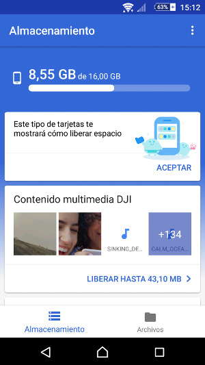 Ya en la pantalla inicial de Files Go, vemos su clara orientación a servir de "harremienta de limpieza"