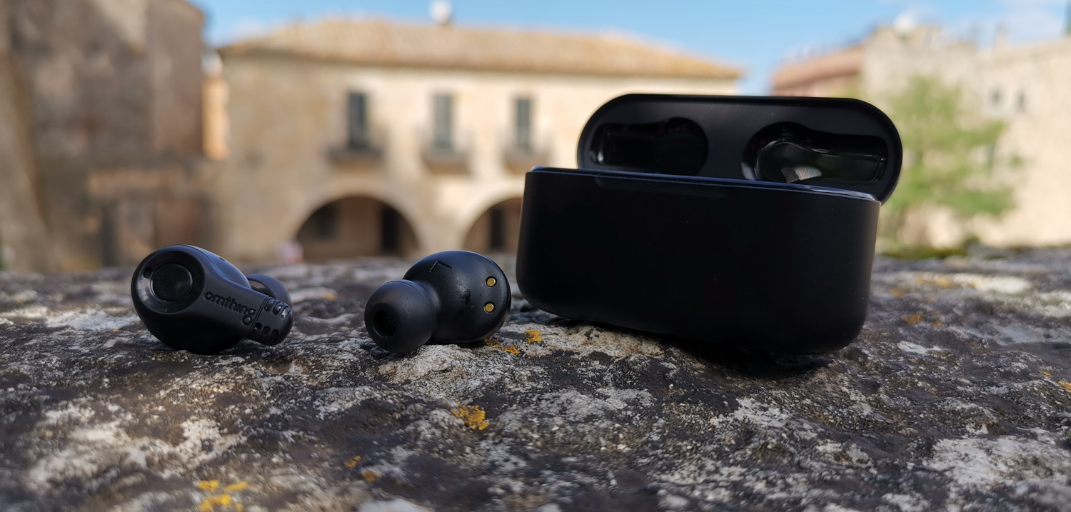 análisis auriculares Omthing
