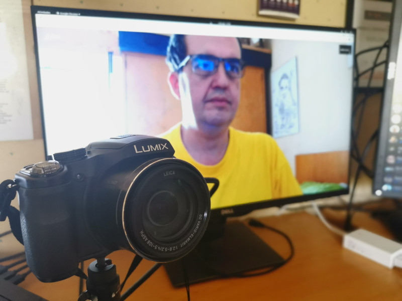 Reproduciendo un vídeo desde la Panasonic Lumix a través de Jitsi